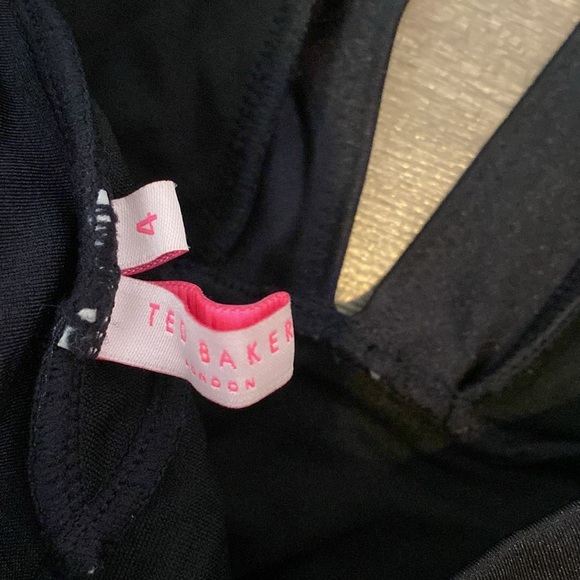 Ted Baker London Ralinda Triangle Cut Out Swimsuit‎ Size 4  Women - Picture 4 of 5